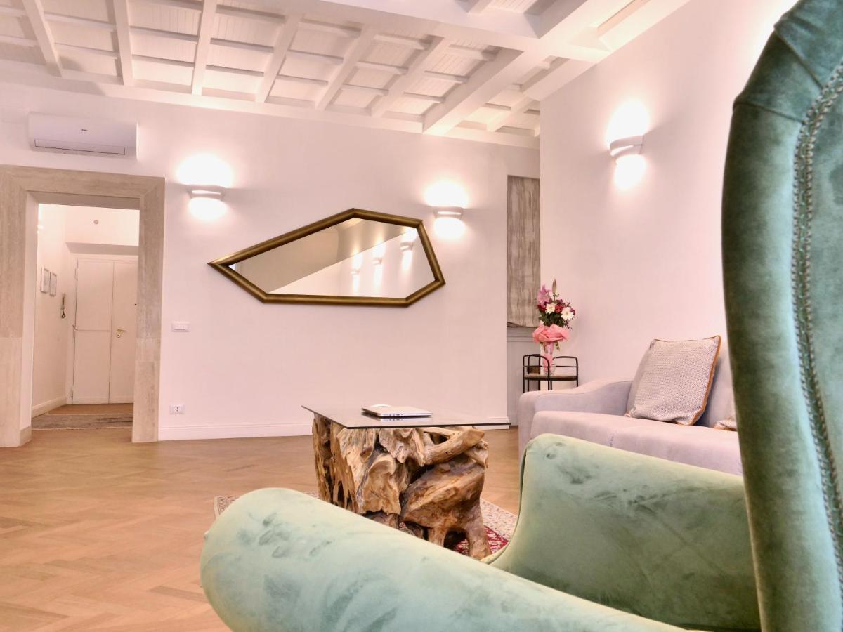 Helmirage Trevi Suite Rome Extérieur photo